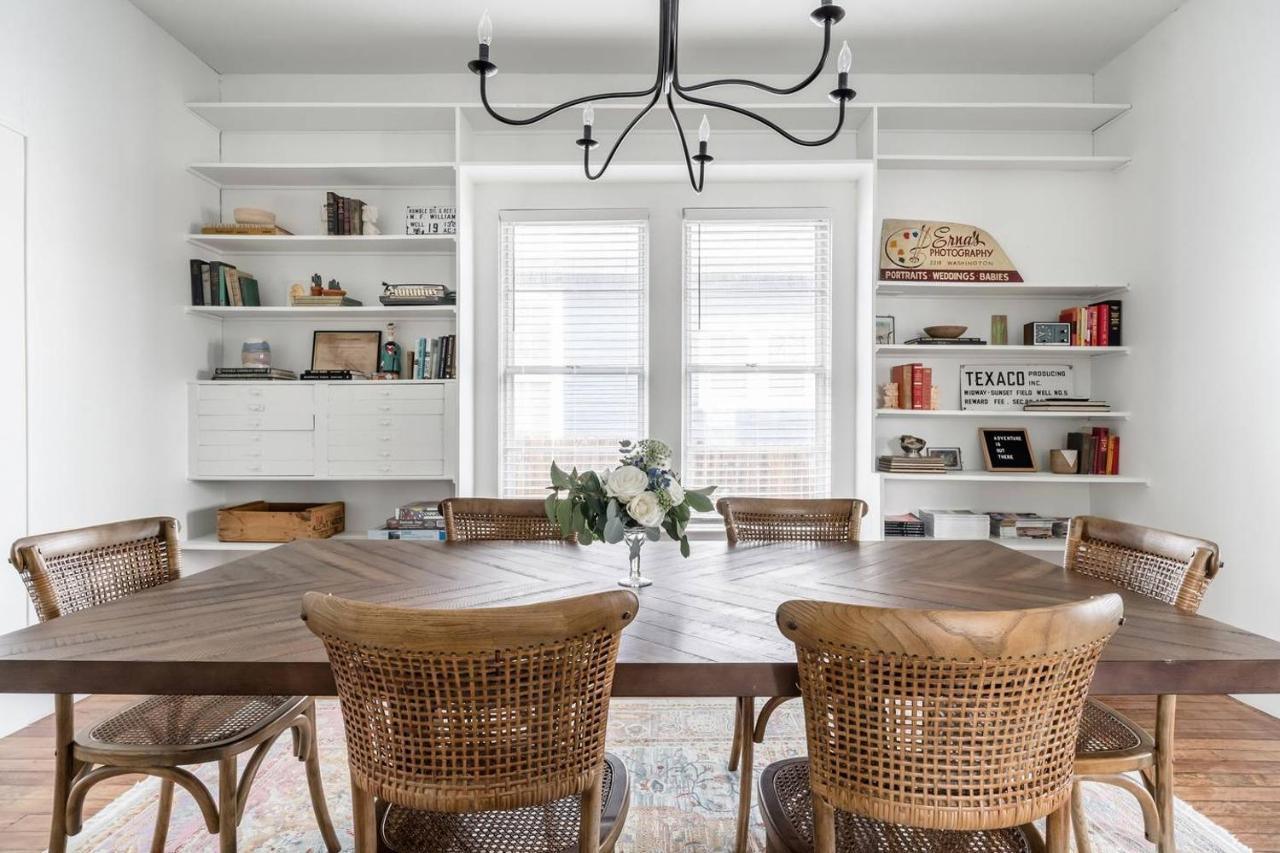 Restored 1930S Uptown Bungalow 2 Min. To Magnolia Waco Extérieur photo